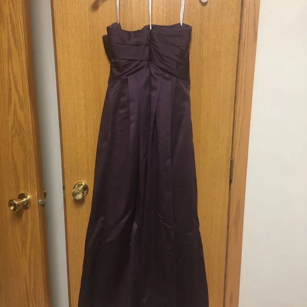 David's Bridal Plum Ball Gown - 1 - Picture 6 of 8